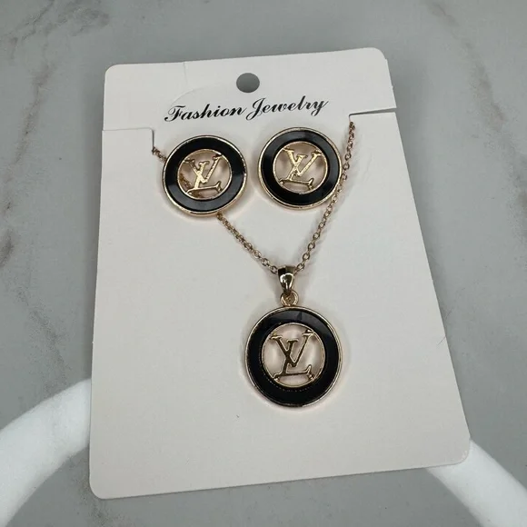 Earring & Necklace Set - Picture 12 of 12